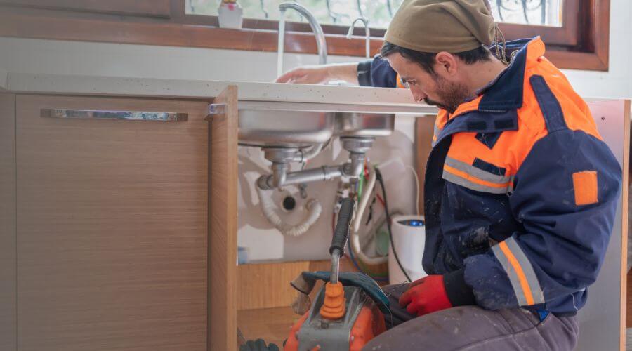 Professional same day plumber in Liberty Center, OH